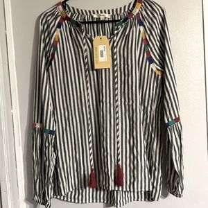 Women’s blouse